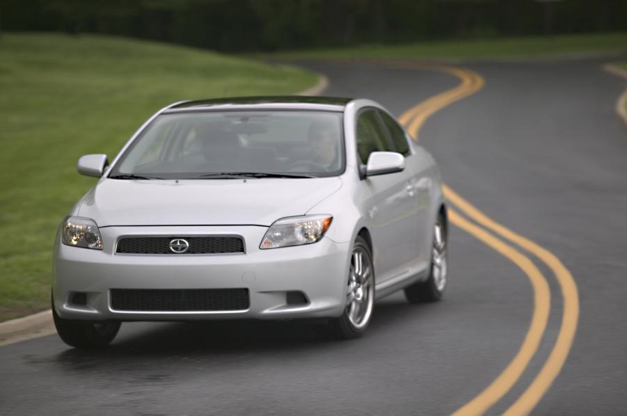  Scion tC 2005 года  (фото 10 из 130)